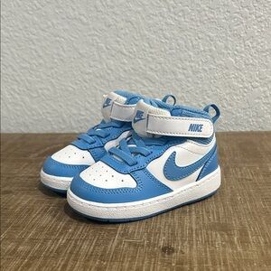 Nike Toddler Sky Blue and White Sneakers